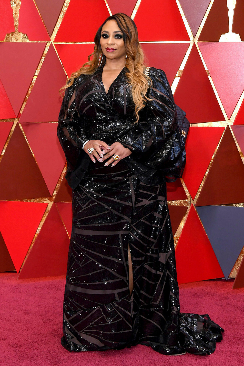 Kırmızı halıda şıklık yarışı