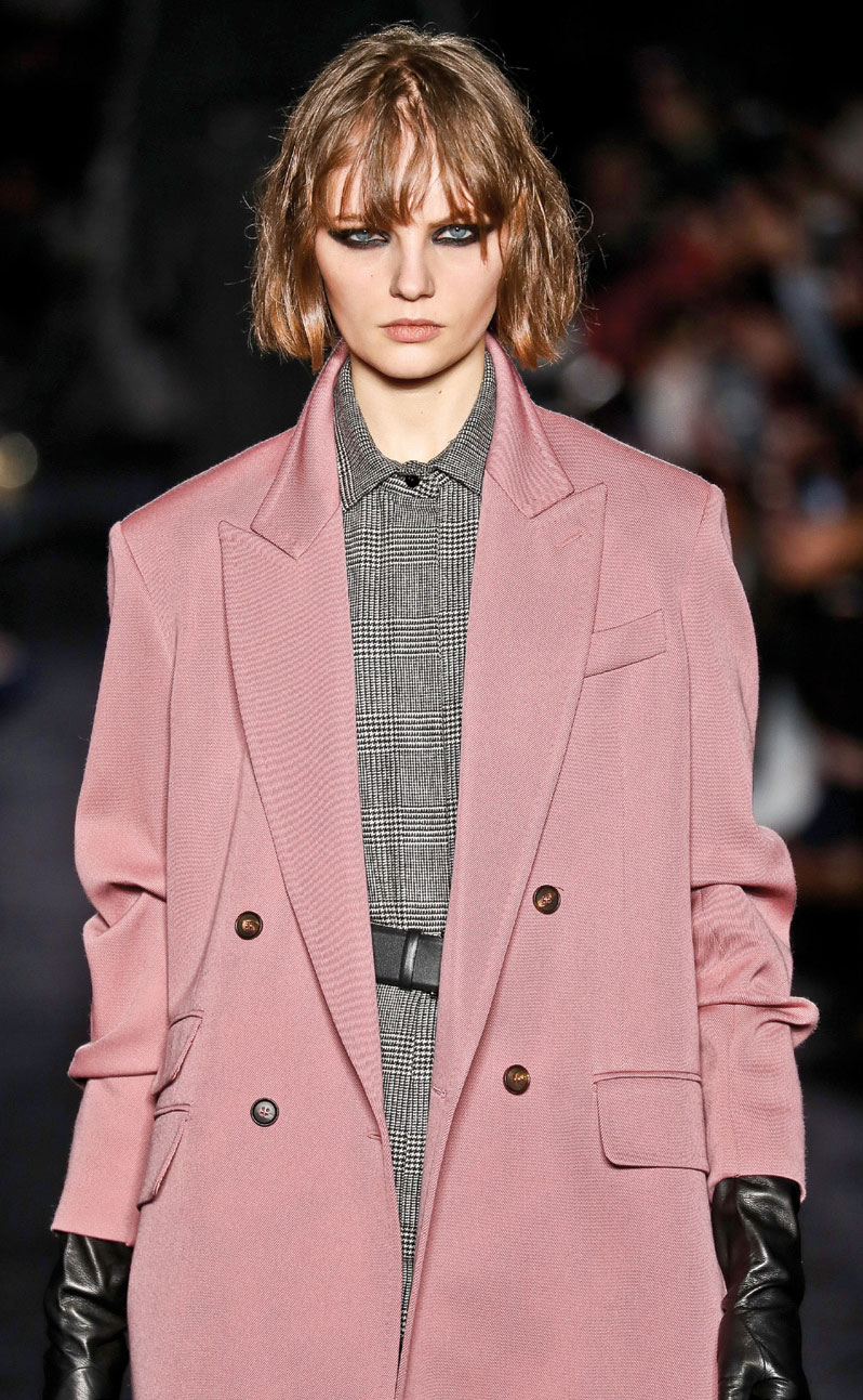 Milano'da kadın gücü dikkat çekti