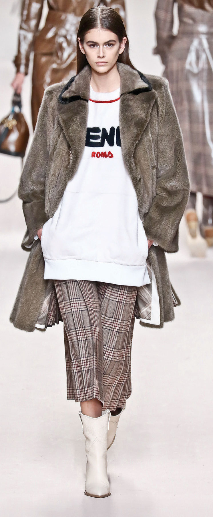 Milano'da kadın gücü dikkat çekti