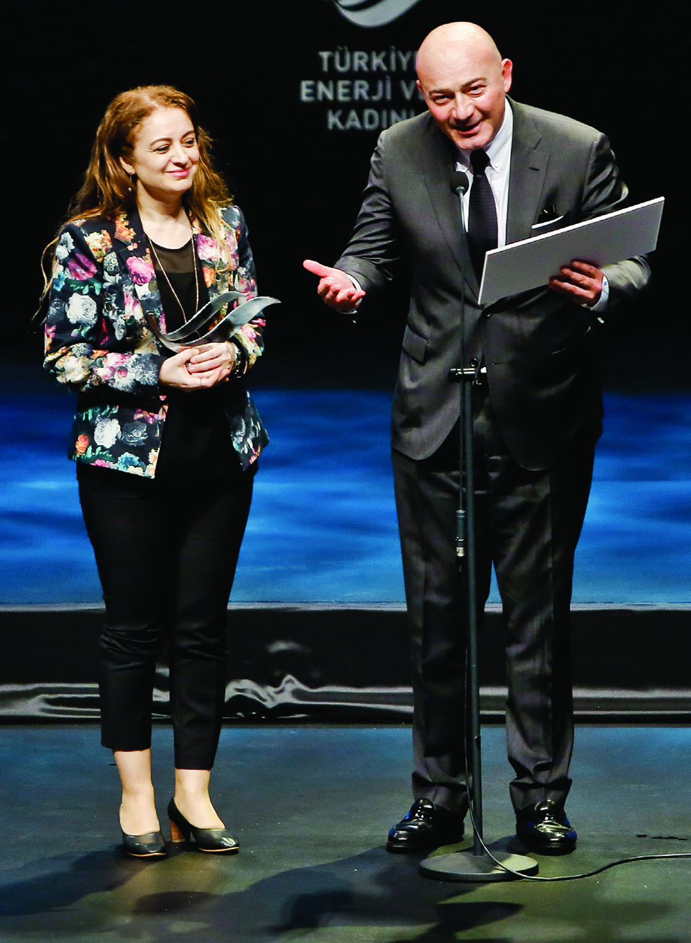 Türkiye'ye enerji veren kadınlar ödüllendirildi