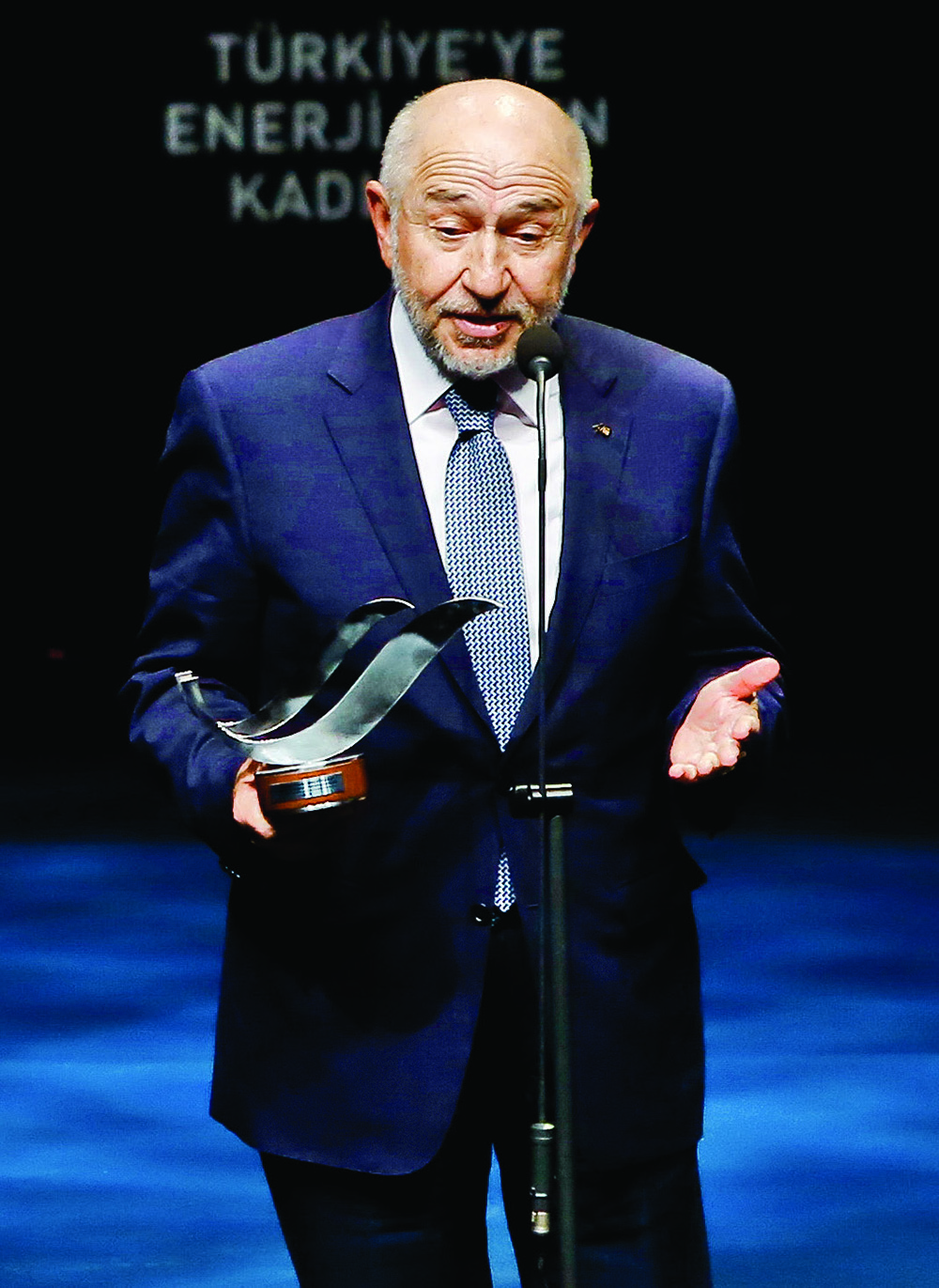 Türkiye'ye enerji veren kadınlar ödüllendirildi