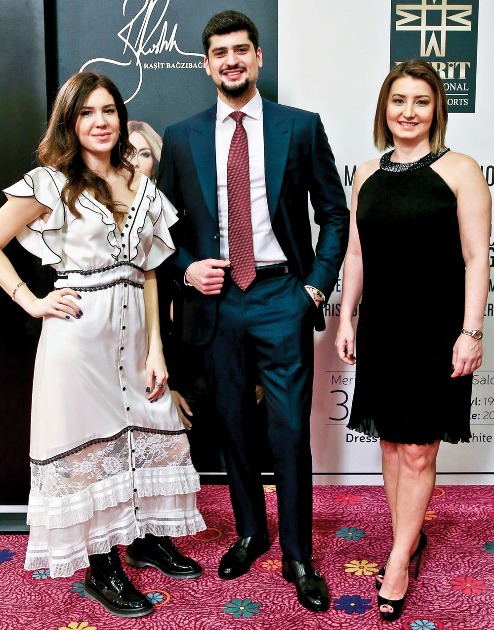 Canlı müzik eşliğinde defile