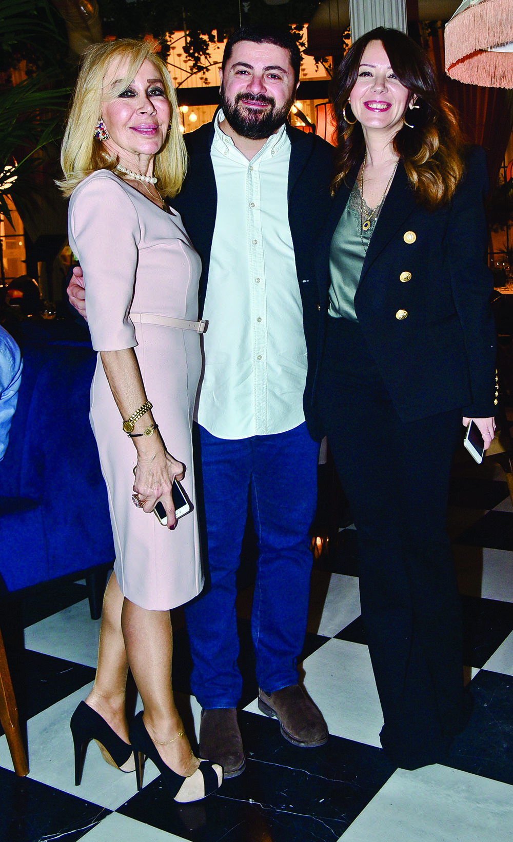 Kapılarını özel davetle açtı