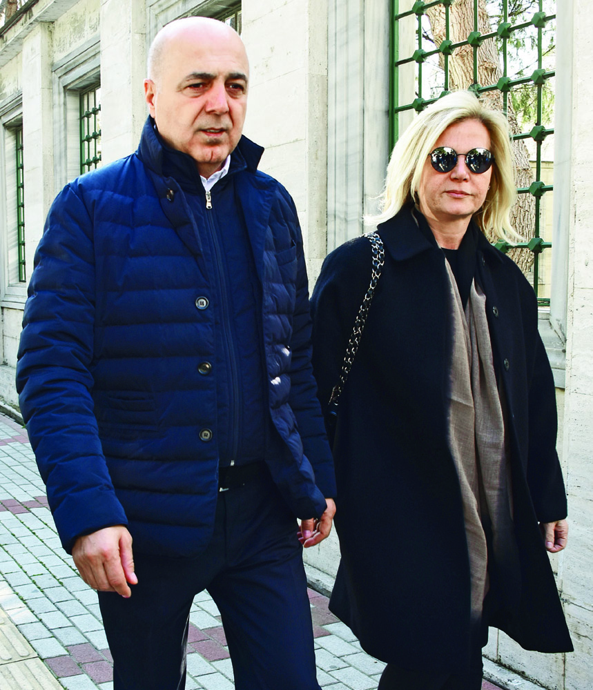 Gözyaşları içinde uğurlandılar