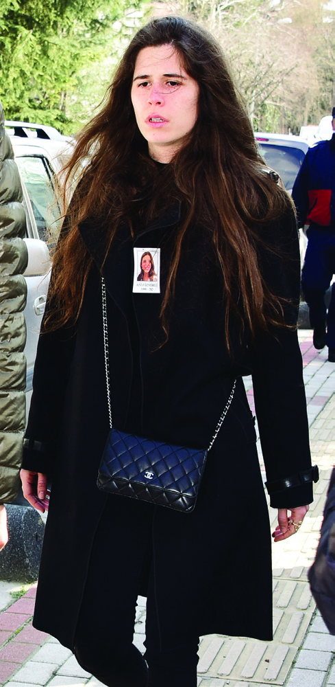 Gözyaşları içinde uğurlandılar