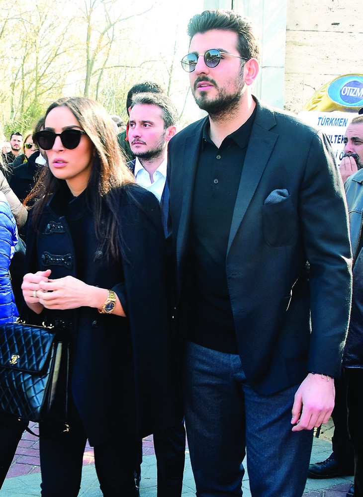 Gözyaşları içinde uğurlandılar