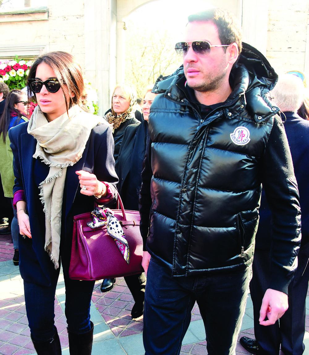 Gözyaşlarına boğuldular