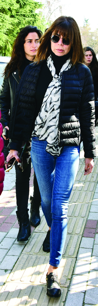 Gözyaşları içinde uğurlandılar