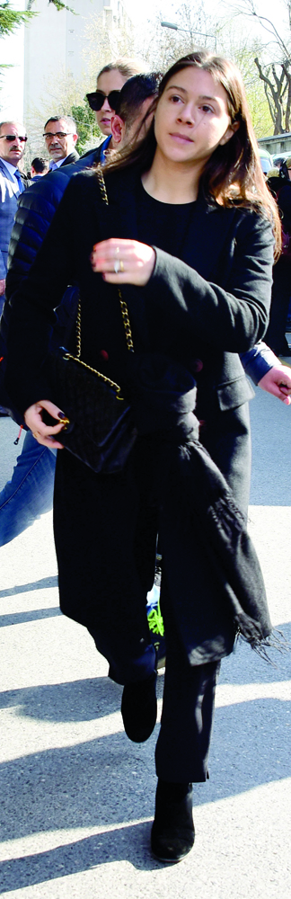 Gözyaşlarına boğuldular