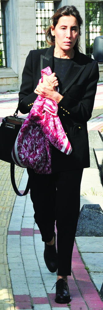 Gözyaşları içinde uğurlandılar