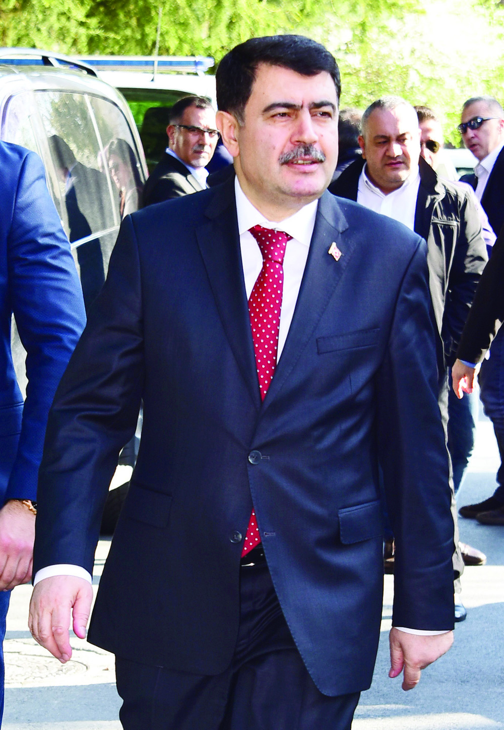 Gözyaşları içinde uğurlandılar