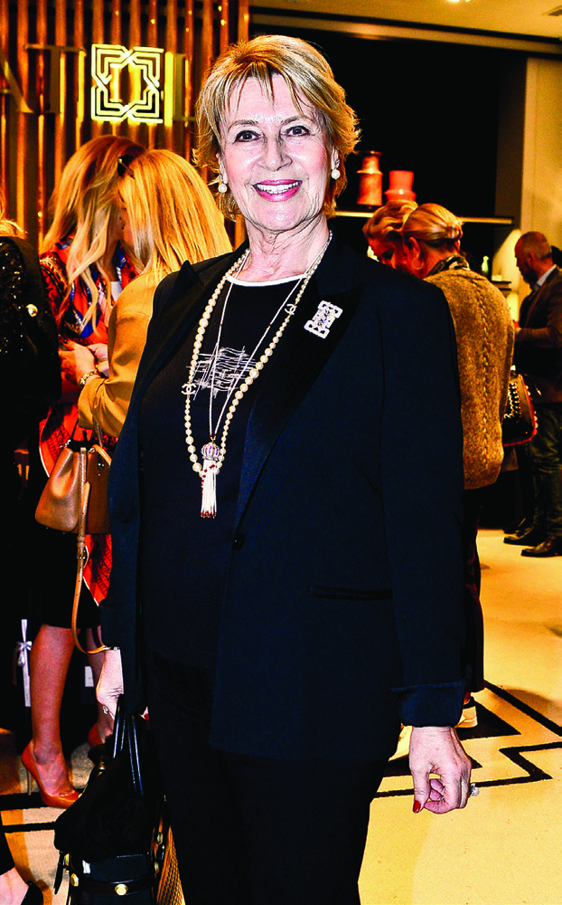 Şık davette buluştular