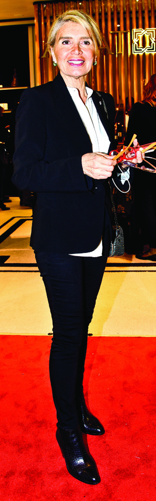 Şık davette buluştular