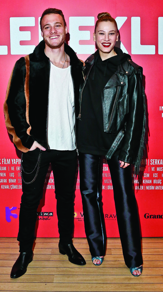 'Kelebekler' için renkli gala