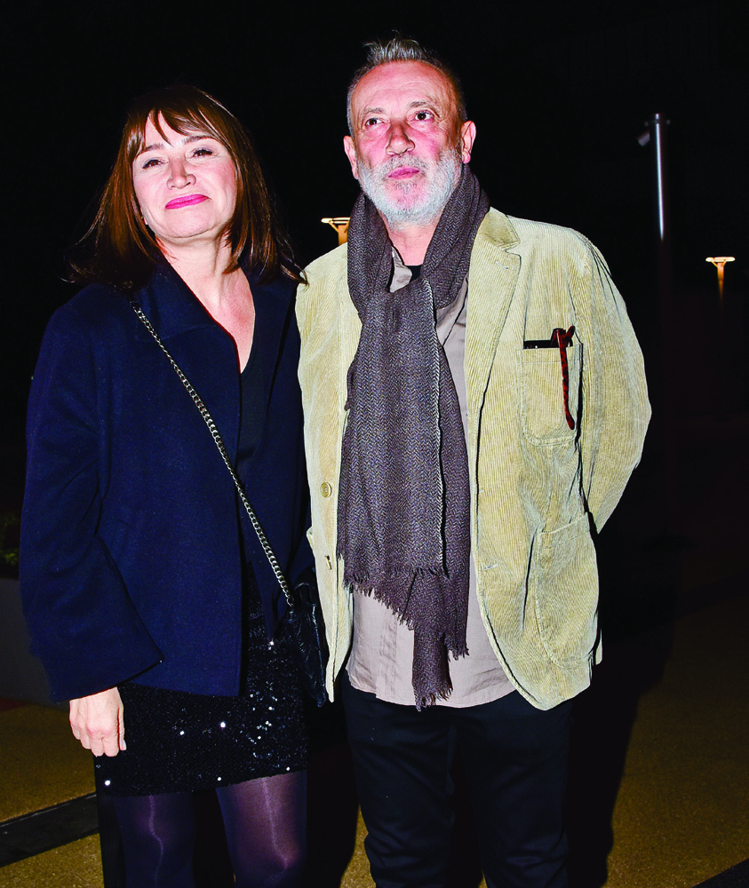 Yeni kitabını davetle tanıttı