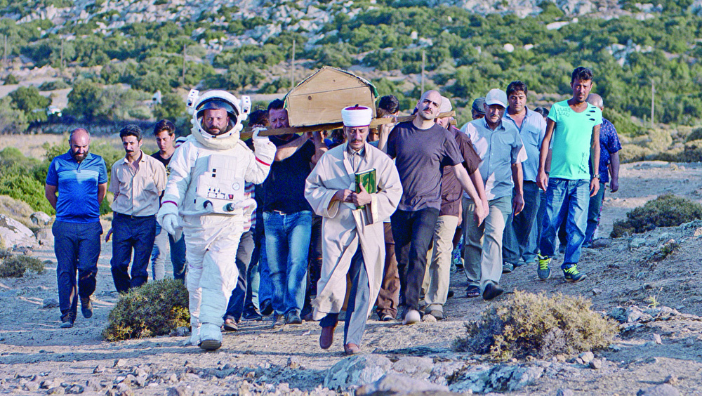 'Kelebekler' için renkli gala