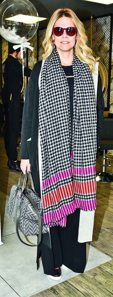 Birinci yıla renkli kutlama