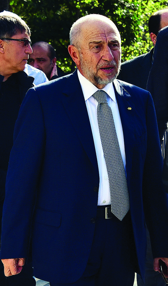 Son yolculuğuna uğurlandı