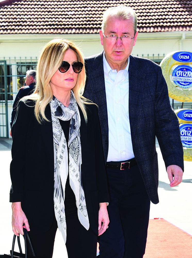 Son yolculuğuna uğurlandı