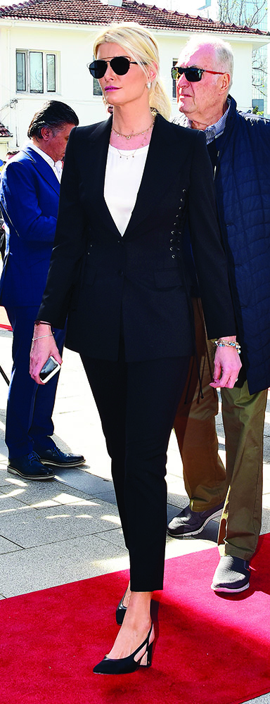 Son yolculuğuna uğurlandı