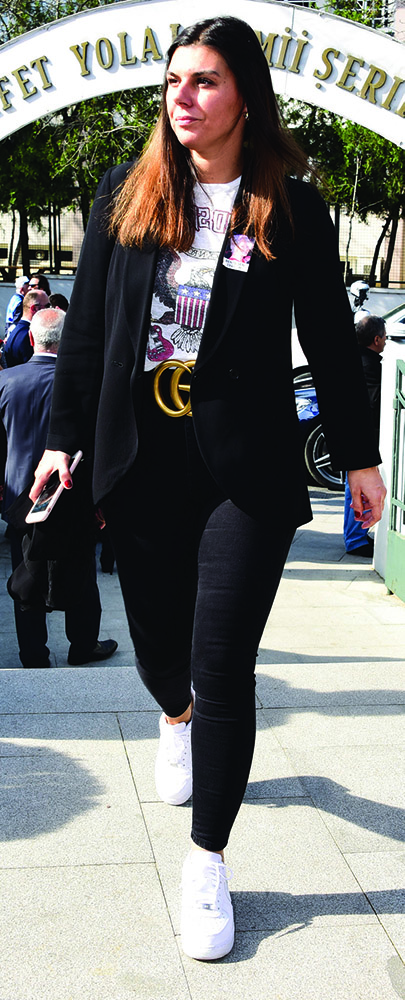 Son yolculuğuna uğurlandı