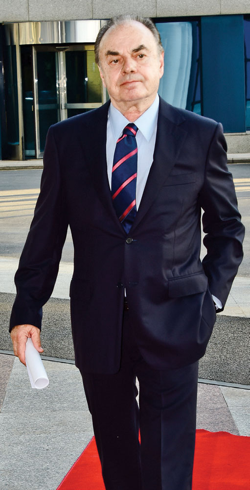 Sakıp Sabancı 'ödül'le anıldı