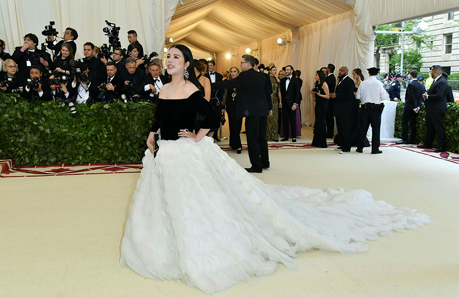 Met Gala 2018 gerçekleşti