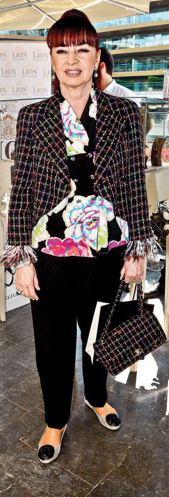 Bahar davetinde buluştular