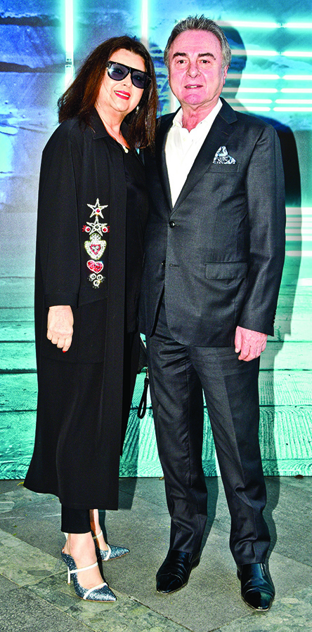 Yeni modele görkemli tanıtım