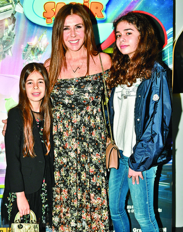 Fenomen kahraman büyük ilgi gördü