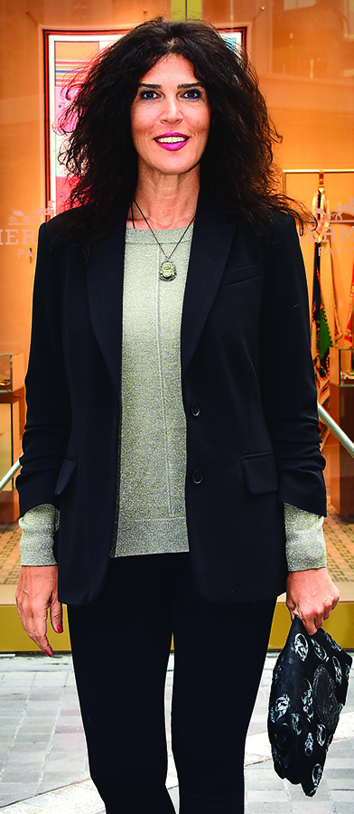 Üçüncü mağazasını açtı