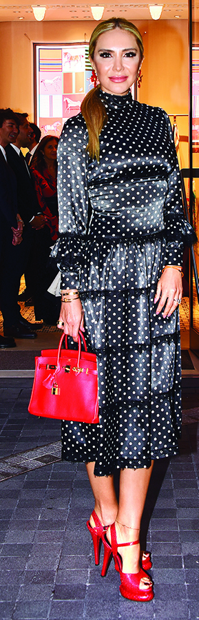 Üçüncü mağazasını açtı