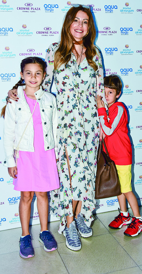 Ünlü isimler İstanbul Akvaryum'da buluştu