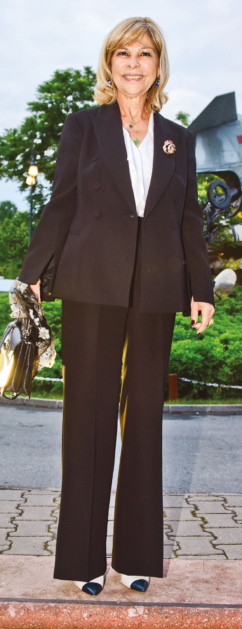 Koç Ailesi'nin iftar daveti ünlü isimleri buluşturdu