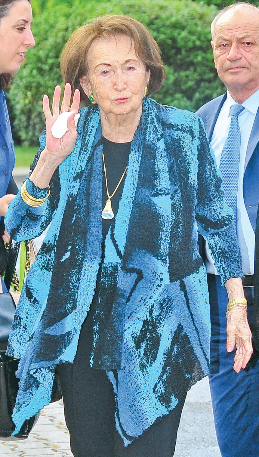 Koç Ailesi'nin iftar daveti ünlü isimleri buluşturdu