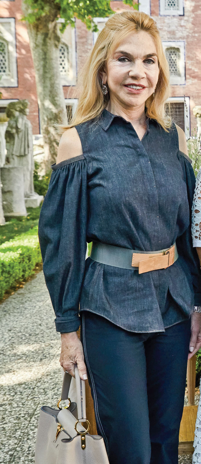 Kiralanabilir lüks sofralarda