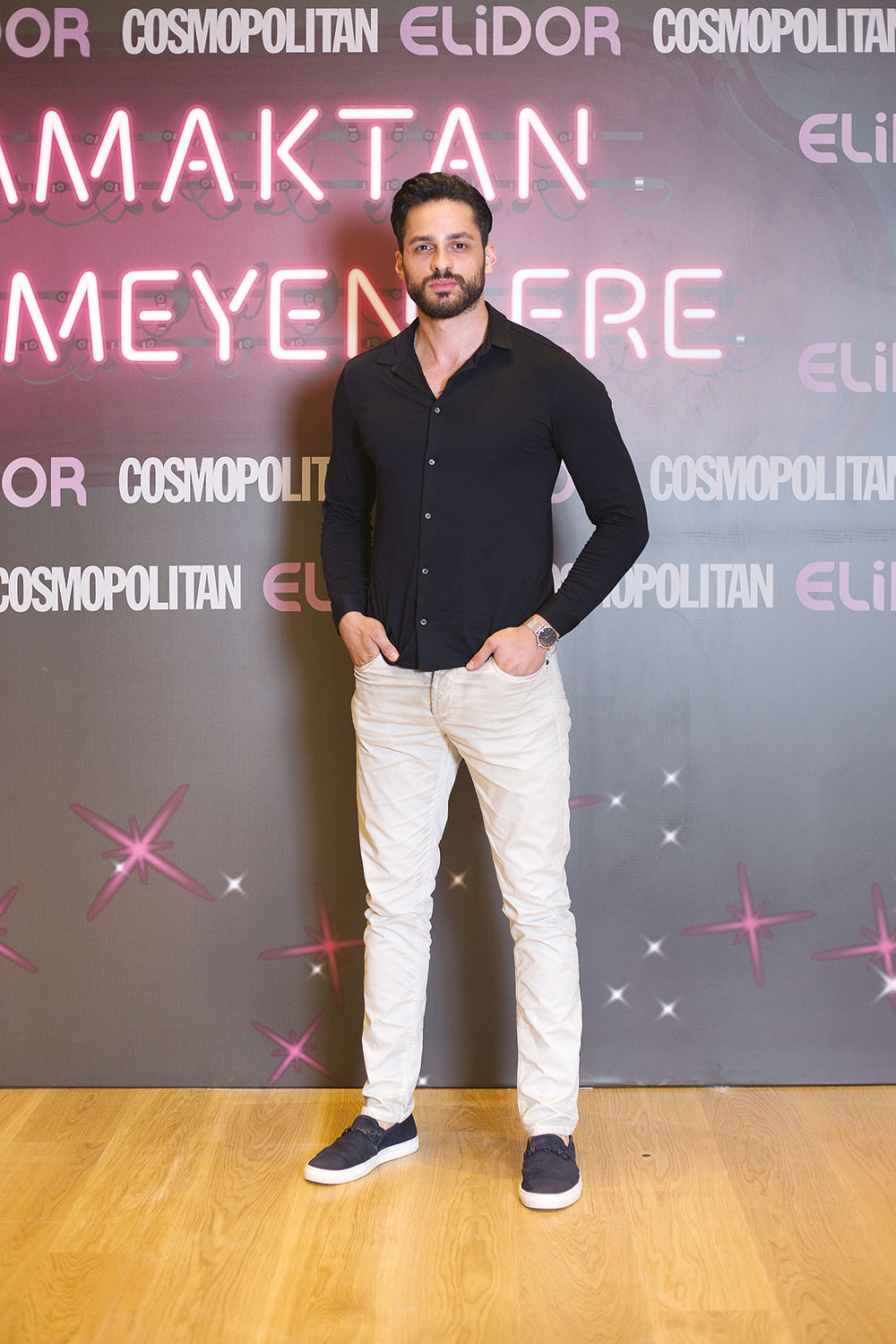 Karsu Dönmez Elidor için "Esmerim Biçim Biçim"i jazz formunda seslendirdi!