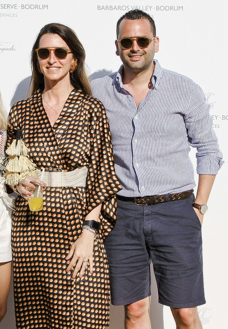 Tanıtım partisinde buluştular