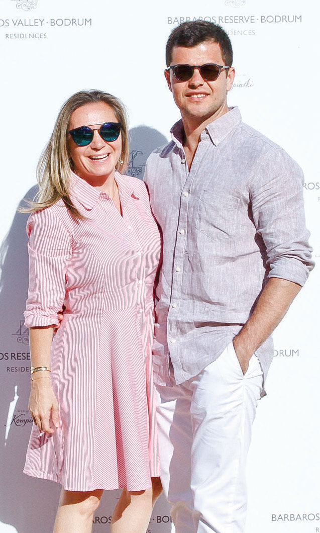 Tanıtım partisinde buluştular