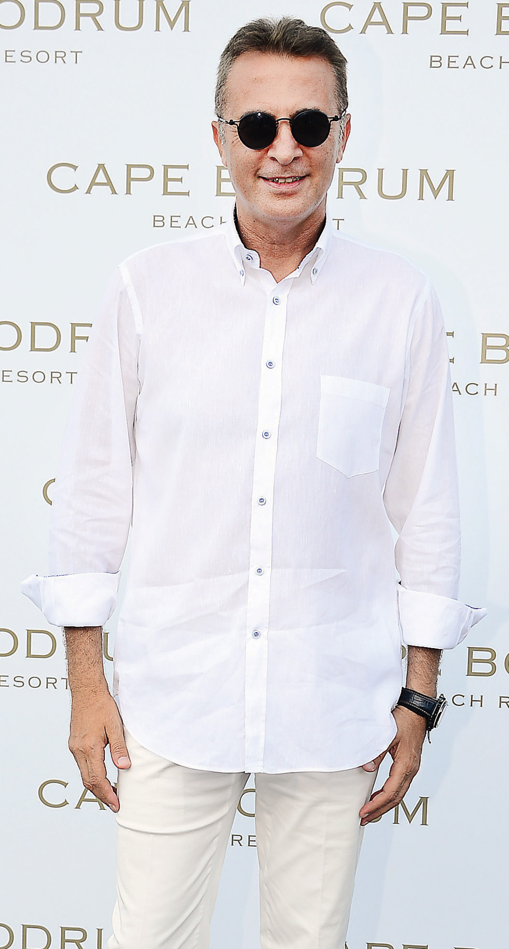 Sezonu 'Beyaz Gece' ile açtı