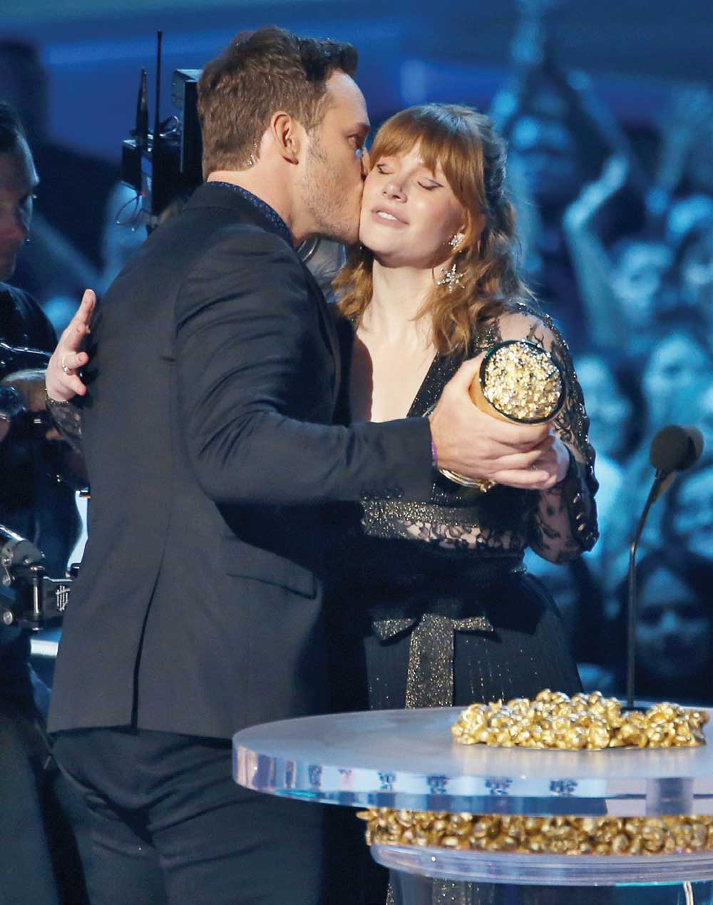 Ödül töreni şova dönüştü