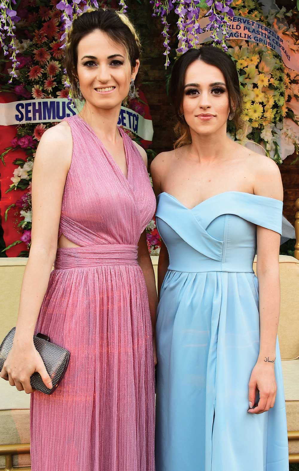 Görkemli bir düğünle evlendiler