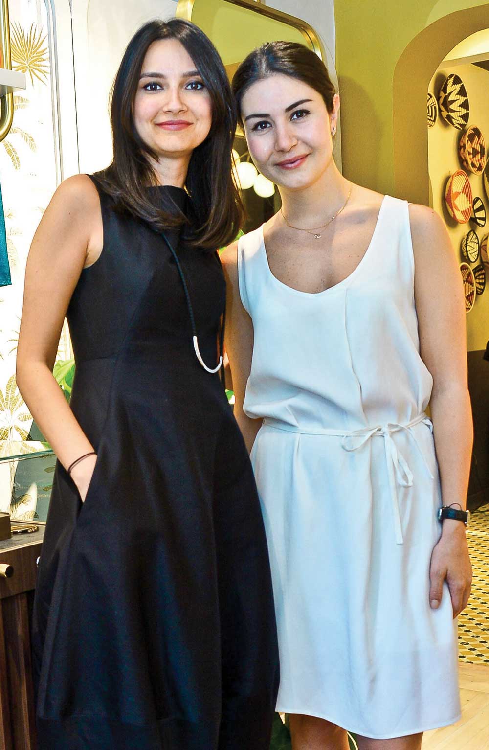 Yeni butiklerini tanıttılar