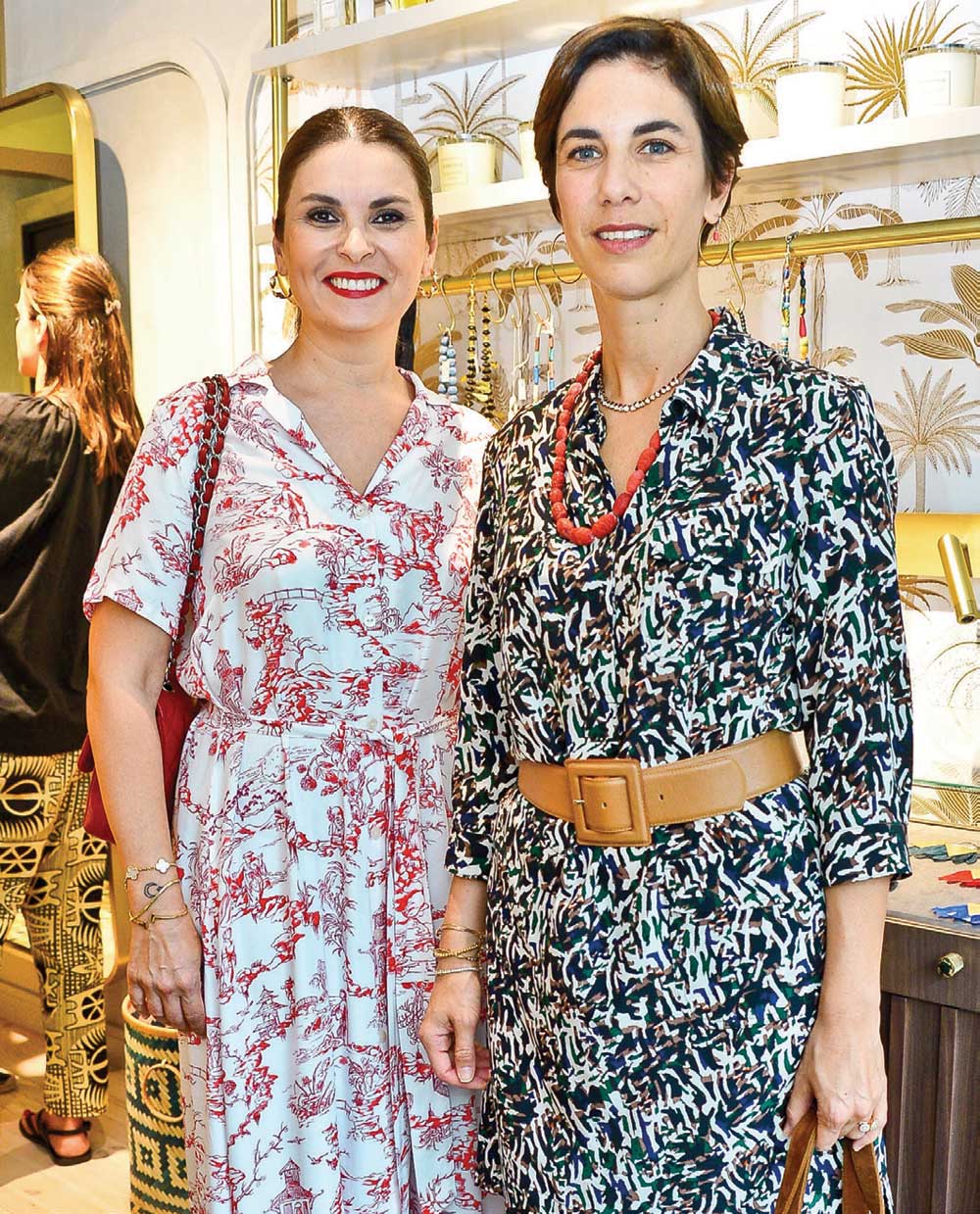 Yeni butiklerini tanıttılar