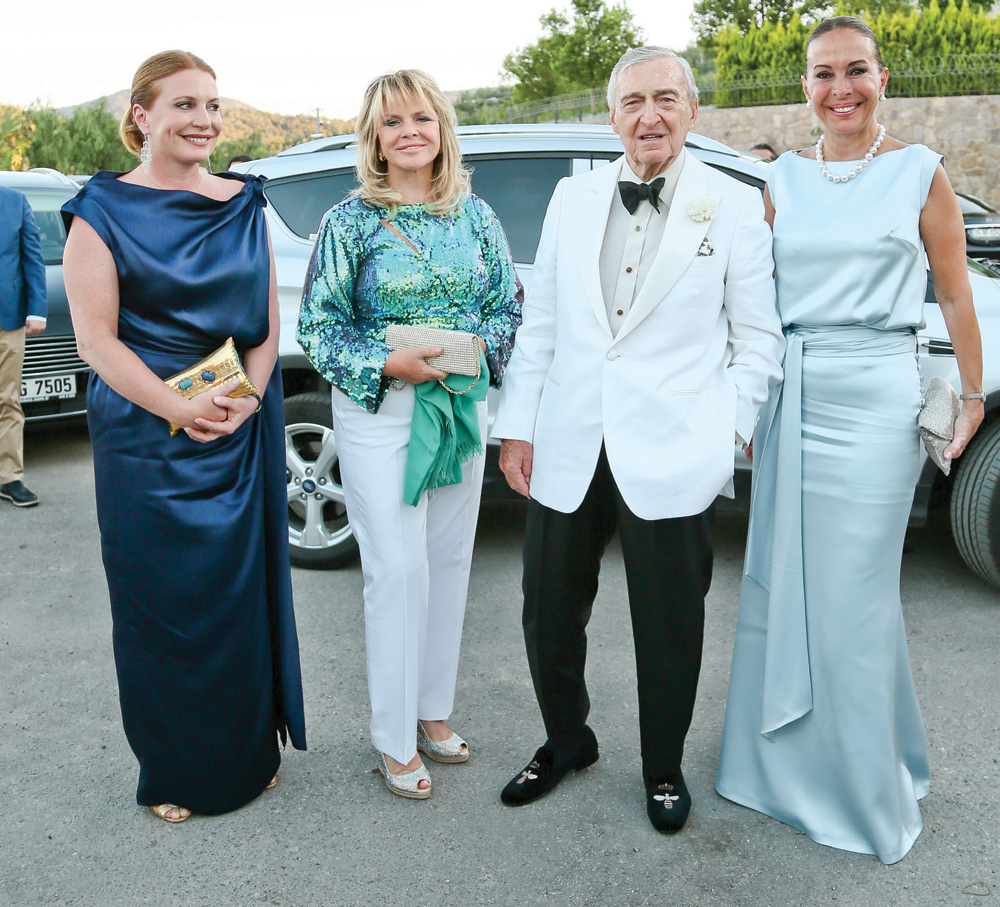 Cennet Koyu'nda görkemli düğün