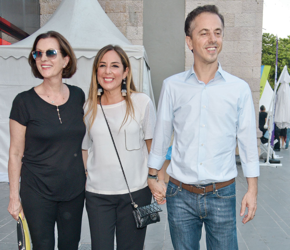 Shakira'dan 30 bin kişiye konser