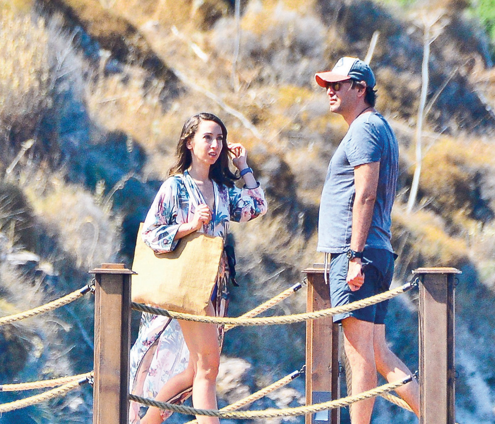 Ege kıyıları yine çok renkli