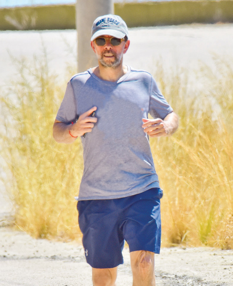 Ege kıyıları yine çok renkli