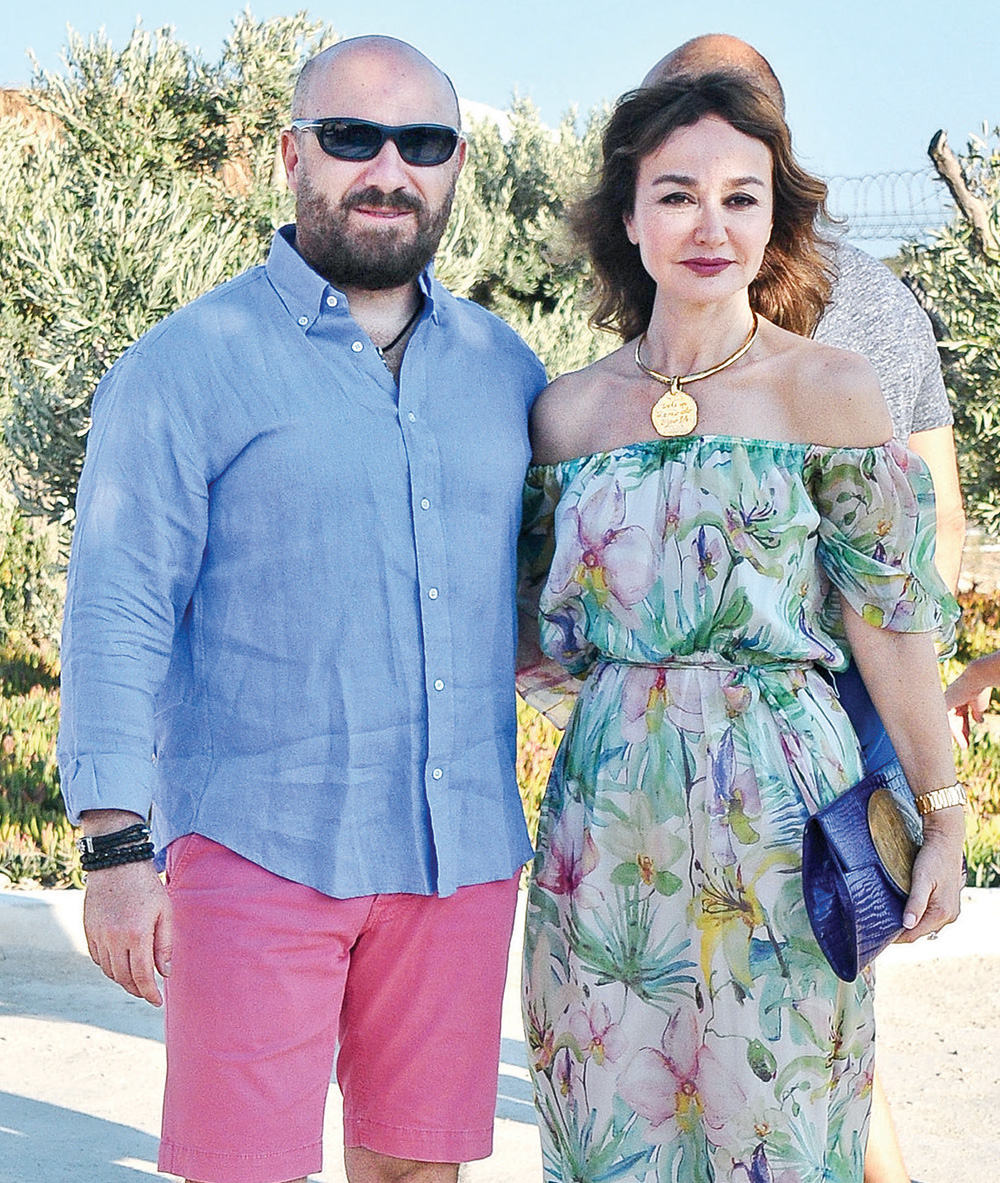 Kenan Doğulu'ya Alaçatı'da büyük ilgi