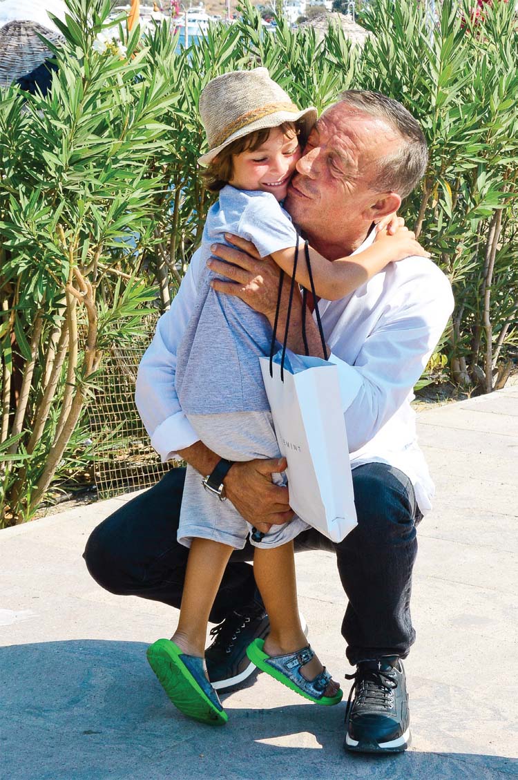 Cemiyetin ünlü isimleri Kurban Bayramı'nı Bodrum'da geçiriyor